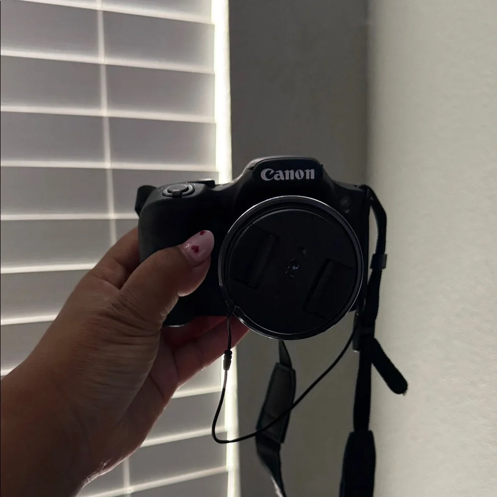 Canon Wi-Fi Enabled Black Digital Camera